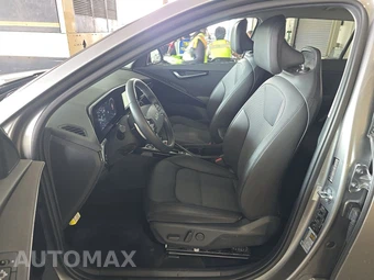 2023 Kia Niro EV Wind – miniatura 7