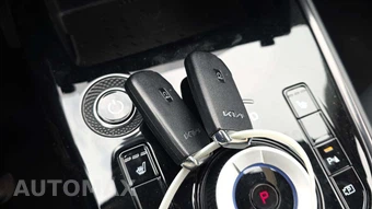 2023 Kia Niro EV Wind – miniatura 17