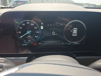2023 Kia Niro EV Wind – miniatura 12