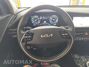 2023 Kia Niro EV Wind - miniatura 10