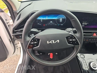 2023 Kia Niro EV Wind - miniatura 10
