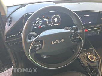 2023 Kia Niro EV Wind – miniatura 10