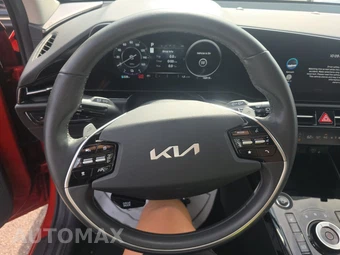 2023 Kia Niro EV Wind - miniatura 10