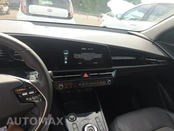 2023 Kia Niro EV Wind - miniatura 11