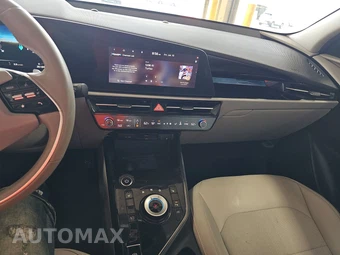 2023 Kia Niro EV Wind - miniatura 11