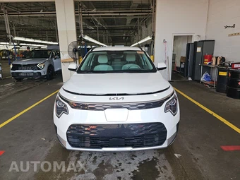 2023 Kia Niro EV Wind - miniatura 2