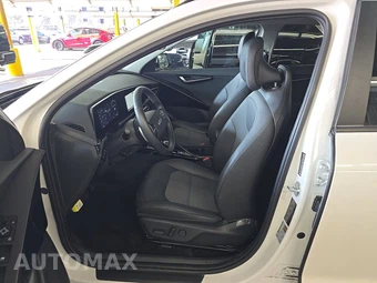 2023 Kia Niro EV Wind - miniatura 7
