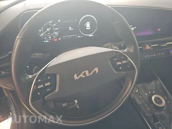 2023 Kia Niro EV Wind - miniatura 10
