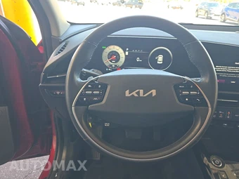 2023 Kia Niro EV Wind - miniatura 10