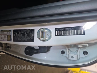 2023 Kia Niro EV Wind - miniatura 14
