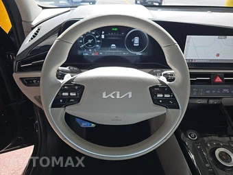 2023 Kia Niro EV Wind - miniatura 10