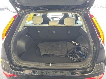 2023 Kia Niro EV Wind - miniatura 16