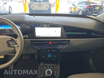 2023 Kia Niro EV Wind - miniatura 11