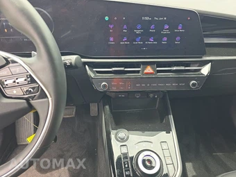 2023 Kia Niro EV Wind - miniatura 11