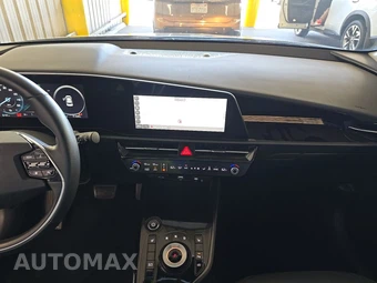 2023 Kia Niro EV Wind - miniatura 11