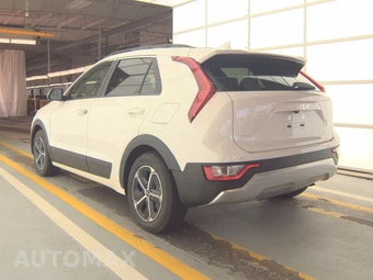 2023 Kia Niro EX - miniatura 6