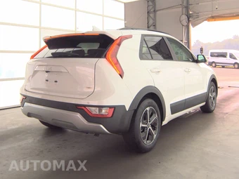 2023 Kia Niro EX - miniatura 4