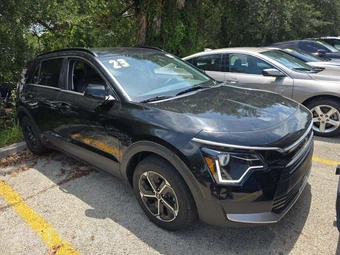 2023 Kia Niro EX - miniatura 4