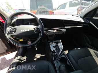2023 Kia Niro EX Touring - miniatura 11