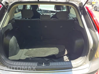 2023 Kia Niro LX – miniatura 16