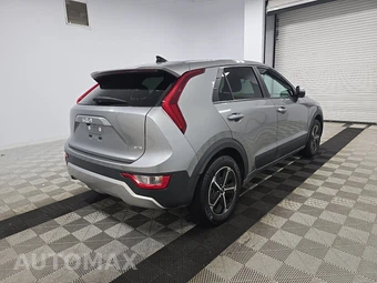 2023 Kia Niro LX – miniatura 4