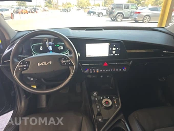2023 Kia Niro Plug-In Hybrid EX - miniatura 11