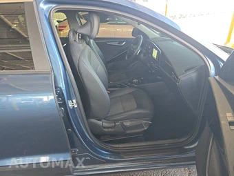 2023 Kia Niro Plug-In Hybrid EX - miniatura 8
