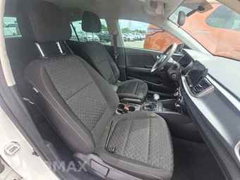 2023 Kia Rio 5-Door S Hatchback – miniatura 8