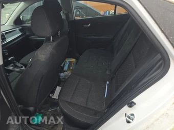 2023 Kia Rio LX Sedan – miniatura 13