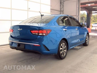 2023 Kia Rio S Sedan – miniatura 4