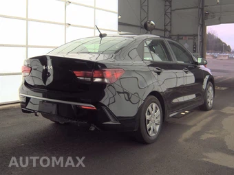 2023 Kia Rio S Sedan – miniatura 4