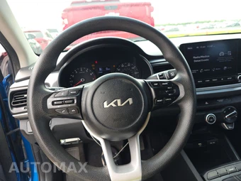 2023 Kia Rio S Sedan – miniatura 10