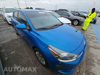 2023 Kia Rio S Sedan – miniatura 3