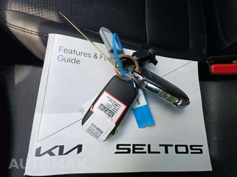 2023 Kia Seltos EX - miniatura 5
