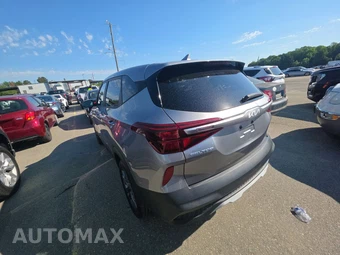 2023 Kia Seltos LX – miniatura 6