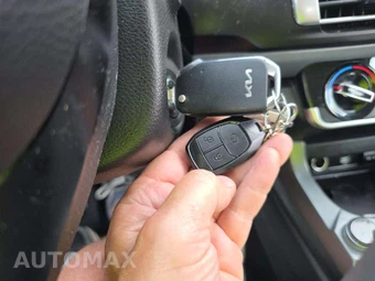 2023 Kia Seltos LX – miniatura 5