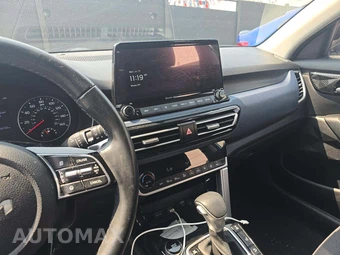 2023 Kia Seltos Nightfall - miniatura 10
