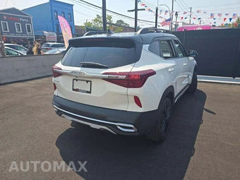 2023 Kia Seltos Nightfall - miniatura 3