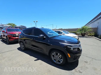 2023 Kia Seltos S – miniatura 3