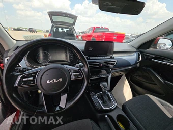 2023 Kia Seltos S - miniatura 11