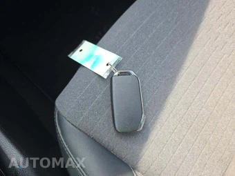 2023 Kia Seltos S – miniatura 8