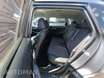 2023 Kia Seltos S – miniatura 13