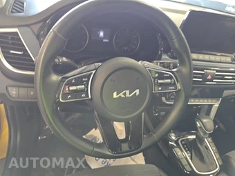2023 Kia Seltos S - miniatura 10