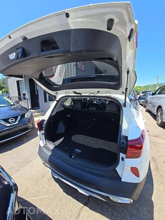 2023 Kia Seltos S - miniatura 14