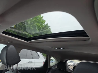2023 Kia Seltos SX – miniatura 17