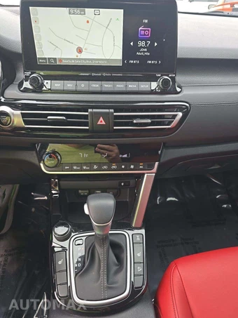 2023 Kia Seltos SX - miniatura 10