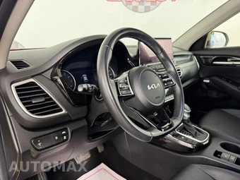 2023 Kia Seltos SX - miniatura 10
