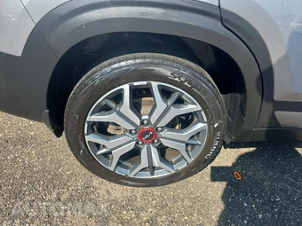 2023 Kia Seltos SX - miniatura 10