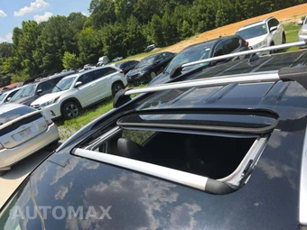 2023 Kia Seltos SX – miniatura 9