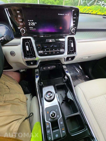2023 Kia Sorento Hybrid SX-Prestige - miniatura 10